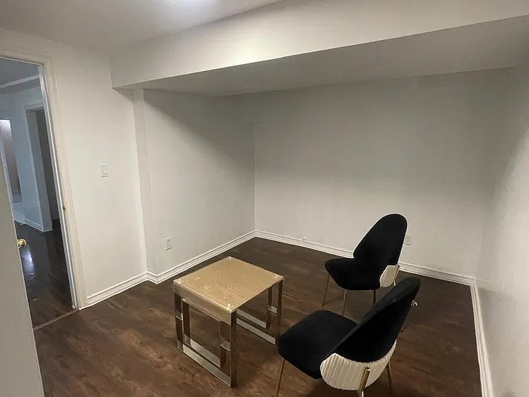 27 Greenleaf Ter #BASEMENT — Photo 4