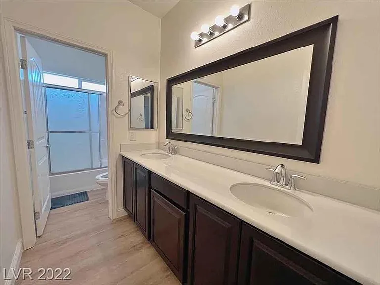 4608 Bear Island Ct — Photo 16