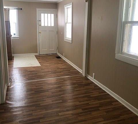 4th image of 745 N Alvord St