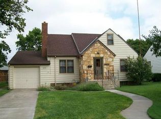 2536 17th St, Great Bend, KS 67530