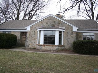 238 Bihl Ave, Northwood, OH 43619
