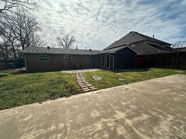 532 Oak Grove Ln — Photo 31