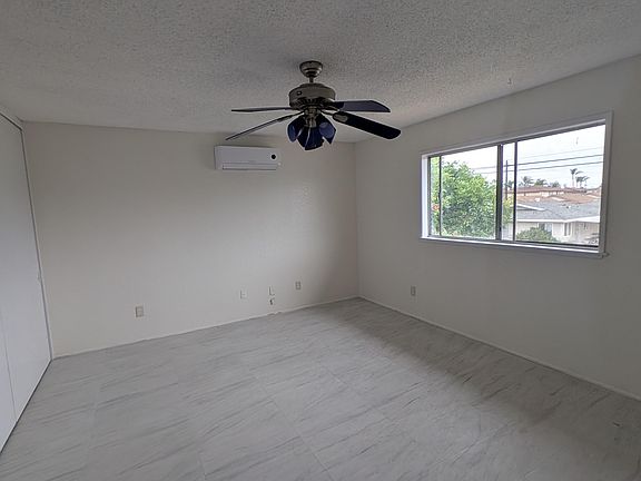 5th image of 9532 Cedar St #9532