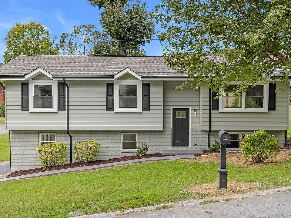 1st image of 4801 Basswood Dr