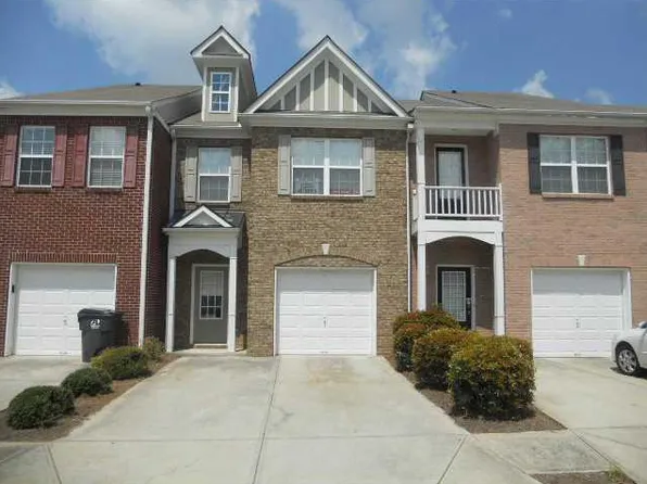 2260 Hawks Bluff Trl, Lawrenceville, GA 30044