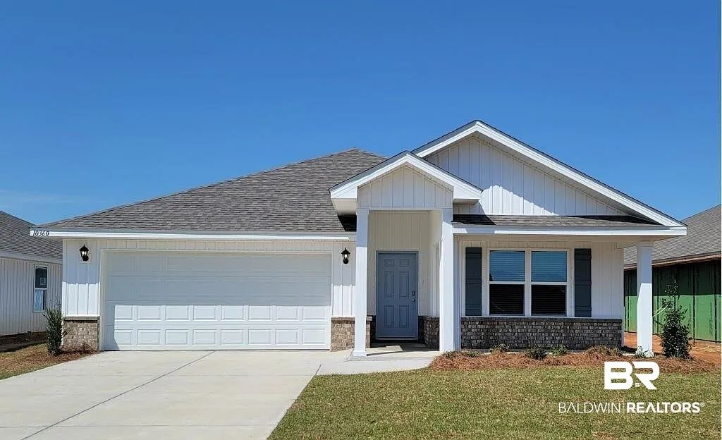 4 bed, 2.0 bath, 1790 sqft, $1,950 — Photo 1