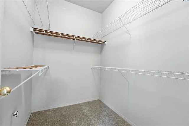 9821 Mia Ln — Photo 11
