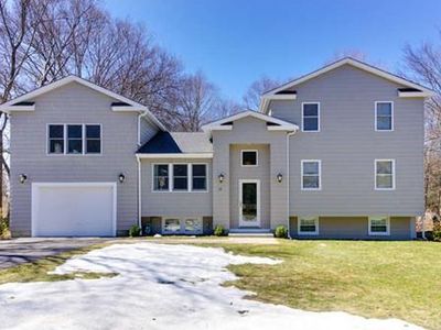 24 Morton St, Holliston, MA, 01746
