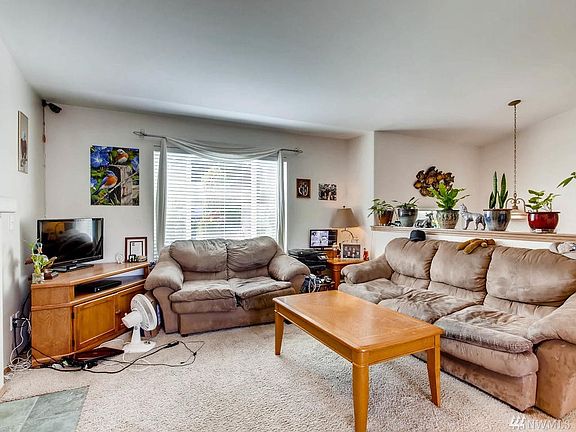 4th image of 9209 151st Street Ct E