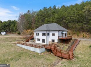 2637 River Rd, Blue Ridge, GA 30513