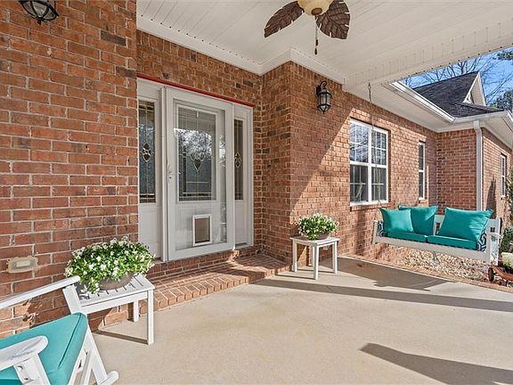 3rd image of 7255 Confederate Ln