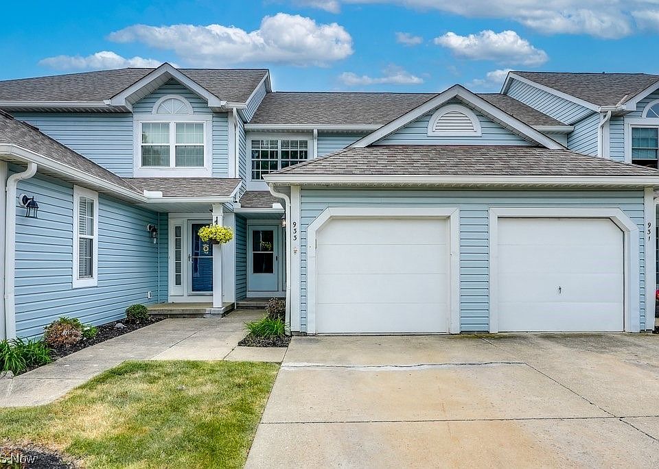 1st image of 933 Sturbridge Dr