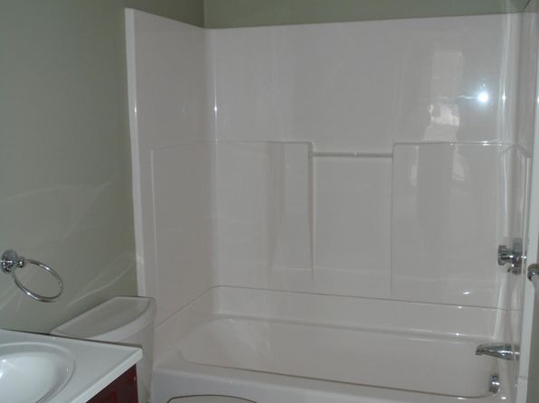 135 Prospect Hill St APT 4