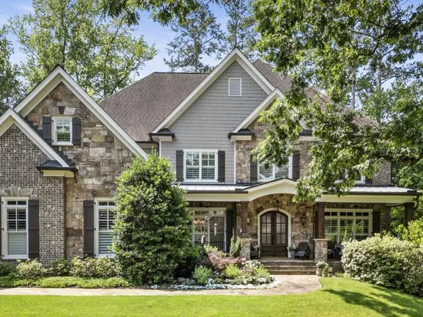 157 Lake Forrest Ln NE, Atlanta, GA 30342