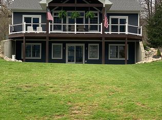 6197 Lakeview Park Dr, Linden, MI 48451