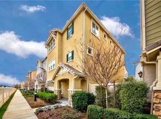 9120 Foster Ln, Chatsworth, CA 91311