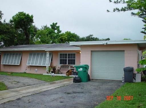 1st image of 15000 NE 10th Ct