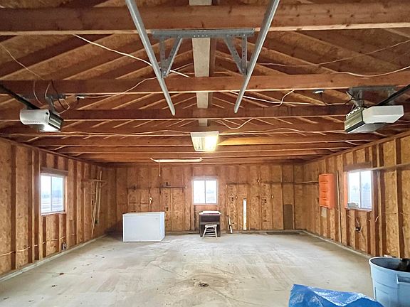 4th image of 14720 N County Road 175 E