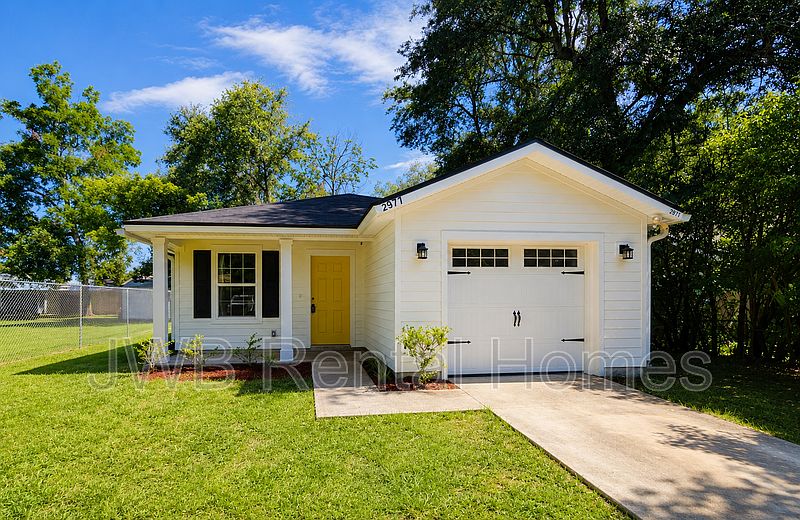 1st image of 2977 Fitzgerald St