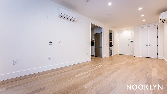 Rented by Nooklyn NYC LLC | media 46