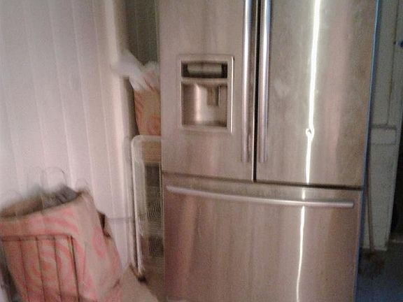4th image of 4531 Kingsbury St