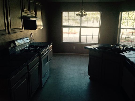 4th image of 1865 Ash Dr SW