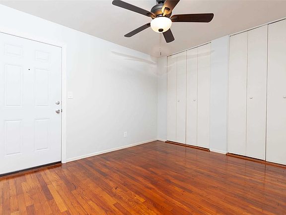 2nd image of 83 Finch Ln APT 1A