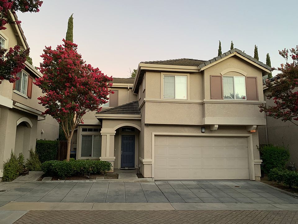 1st image of 3804 Chambery Ct