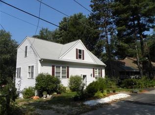 41 Ossamequin Rd, Billerica, MA 01821