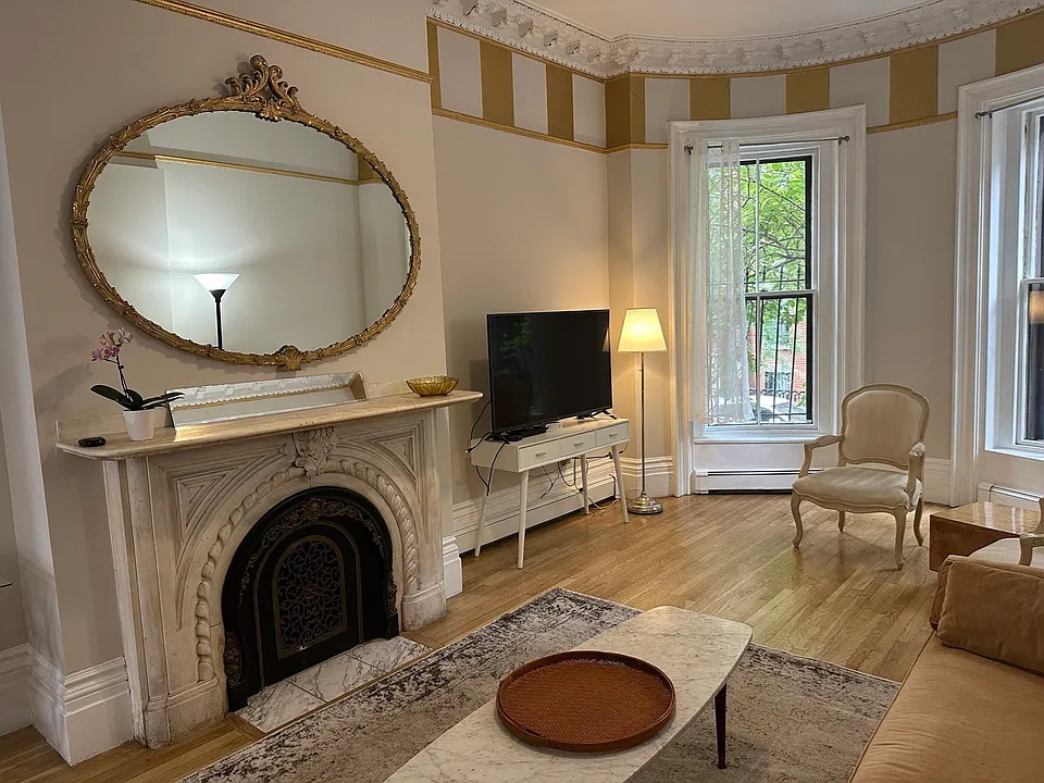 36 Upton St #2