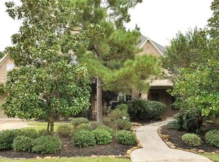 2 Glowing Star Pl, Spring, TX 77382