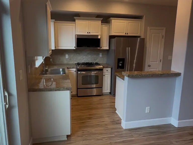 15115 SW Canyon Wren Way — Photo 4