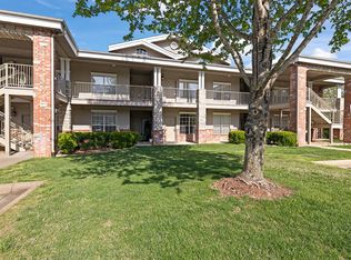 201 Golf View Dr BUILDING 201-1, Branson, MO 65616