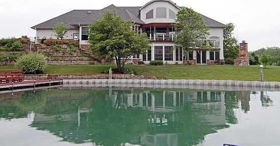 1st image of 8925 Clover Ln