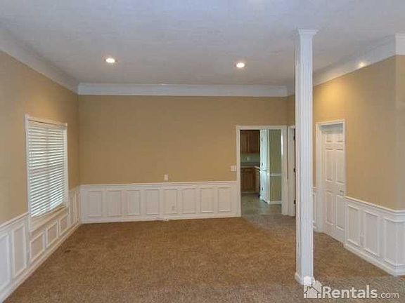 3rd image of 2623 English Hill Dr