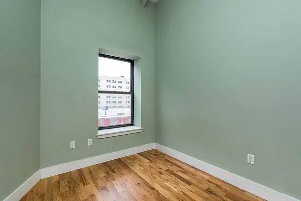 Rented by Nooklyn NYC LLC | media 36