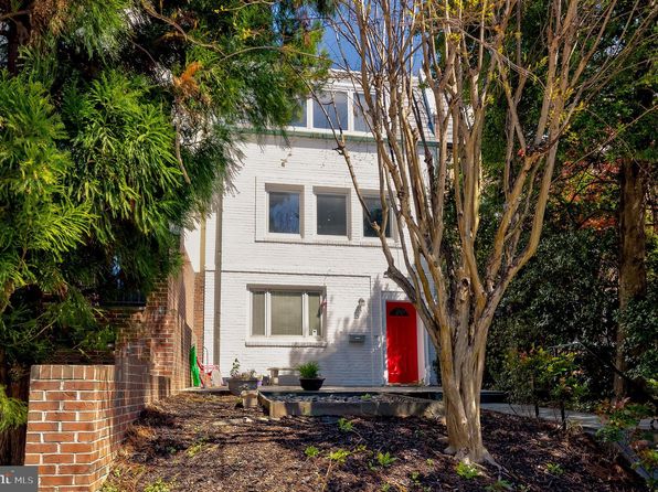 2135 Tunlaw Rd NW, Washington, DC 20007