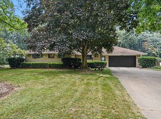 1406 Camp Rd, Buchanan, MI 49107
