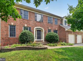 3650 Thomasson Crossing Dr, Triangle, VA 22172