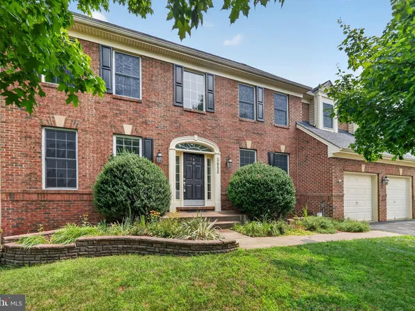 3650 Thomasson Crossing Dr, Triangle, VA 22172