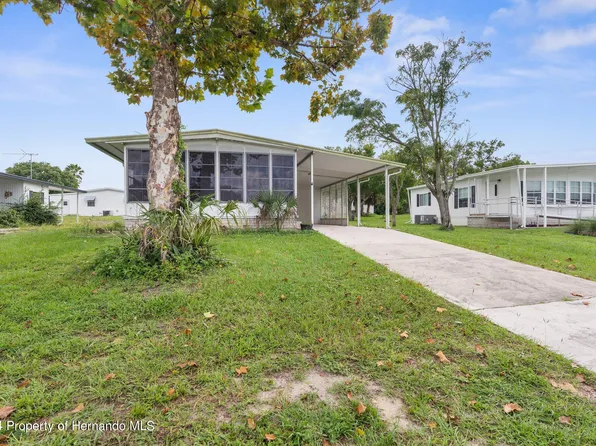 14278 Rialto Ave, Brooksville, FL 34613