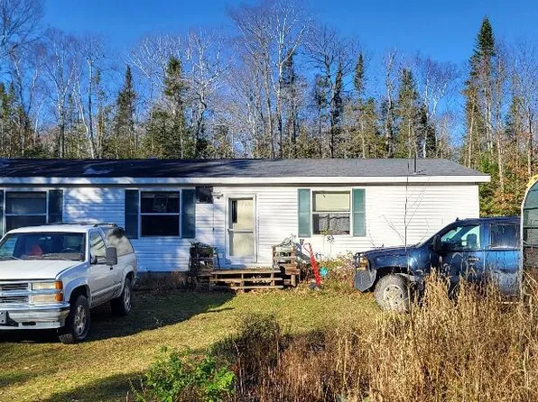 1848 Kimball Dr, Bois Blanc Island, MI 49775