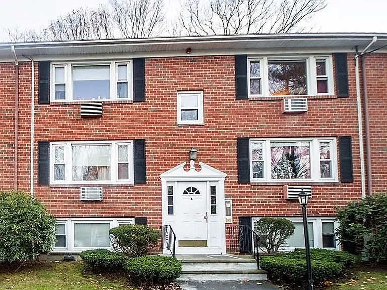 462 Nahatan St #A6 — Photo 6