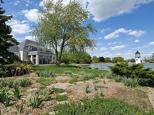 2nd image of 52 Watergate Dr