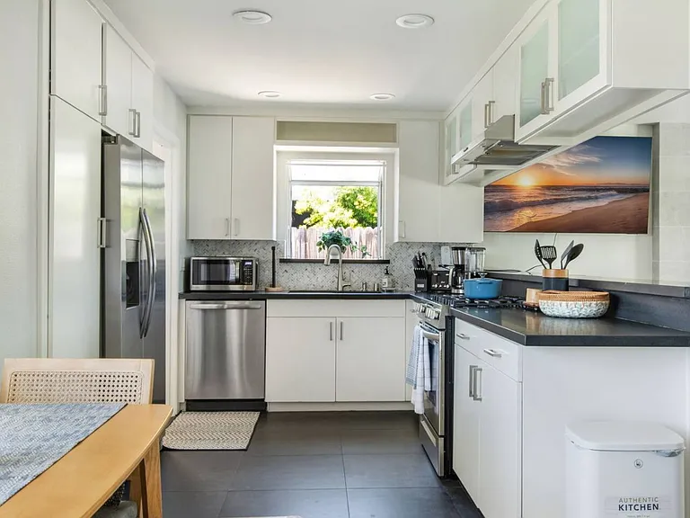 20152 Harbor Isle Ln — Photo 43