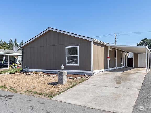 2nd image of 20223 77th Avenue Ct E
