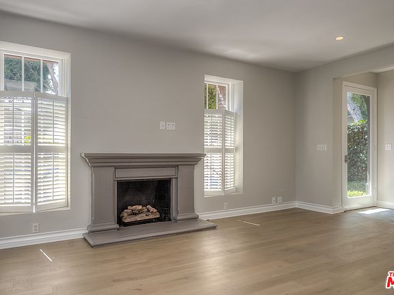 4th image of 8972 Vista Grande St