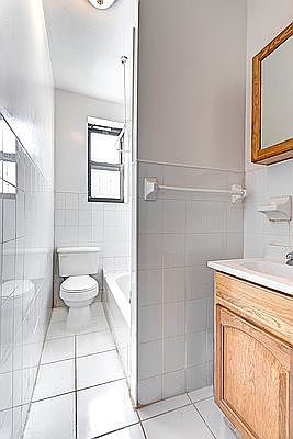 5th image of 154 Vermilyea Ave APT 33