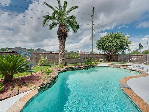 2nd image of 12014 Lake Mead Ln