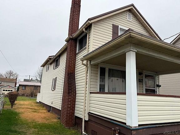 3rd image of 205 9th St